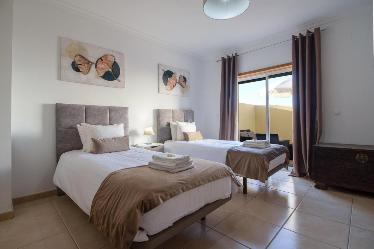 Apartamento Alameda กัวเตย์รา ภายนอก รูปภาพ